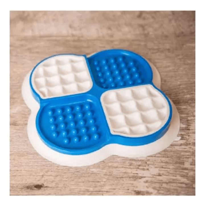 Big Country Raw Lick Tray – Blue & White - Toronto Pets